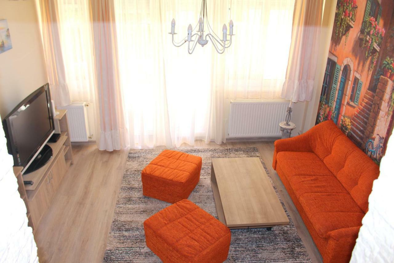 Villa Dolce Vita Егер Екстериор снимка